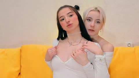Little Cherry online show from April 2026 09:50:01 PM