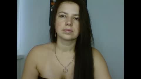 make_mesmile online show from November 2025 07:44:01 AM