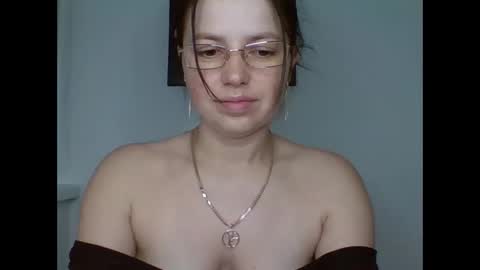 make_mesmile online show from May 2026 06:38:02 PM