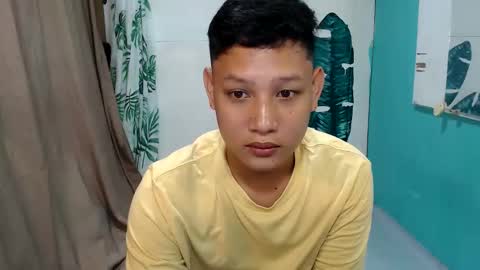 Snapshot of makehugecock chatting on October 2025 01:13:01 PM makehugecock online show from October 2025 01:13:01 PM