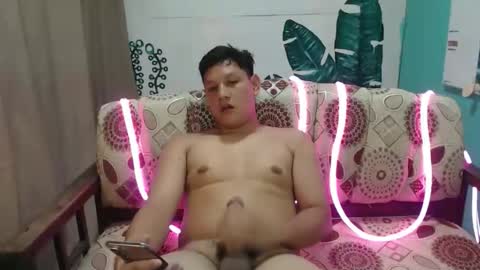 Snapshot of makehugecock chatting on November 2025 08:58:02 AM makehugecock online show from November 2025 08:58:02 AM