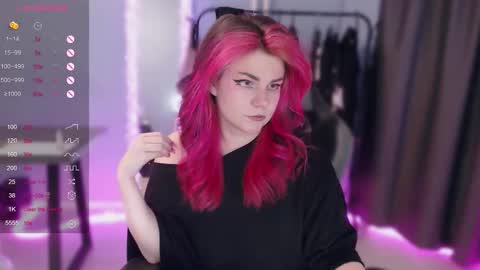 Snapshot of makelovenotwarbitchess chatting on November 2025 07:30:02 AM Ruby online show from November 2025 07:30:02 AM