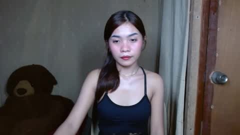 makeme_wettt online show from February 2025 03:52:01 AM