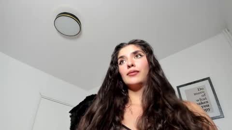 Goddess  Onlyfansportraitmarie online show from February 2025 09:37:02 PM