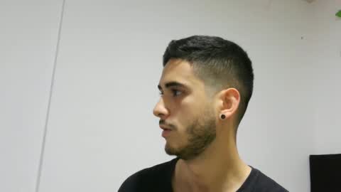 Snapshot of makenzy_darly chatting on December 2024 01:07:01 AM Makenzy darly online show from December 2024 01:07:01 AM