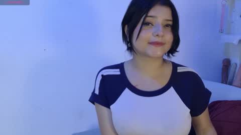 Snapshot of makii__ chatting on February 2026 08:02:01 PM Maki online show from February 2026 08:02:01 PM