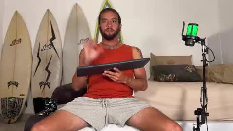 Mack  Makingmoans Twitter online show from June 2026 01:10:01 AM