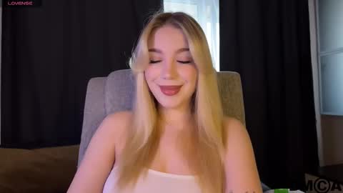 maksisisia online show from March 2026 02:42:01 PM