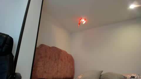 Snapshot of mal_norma chatting on December 2024 05:44:01 PM Mal Norma online show from December 2024 05:44:01 PM