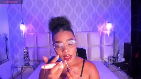 malaaiikaa online show from February 2025 08:31:02 PM