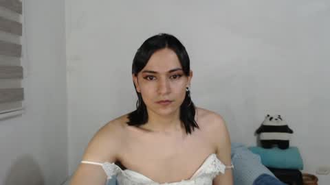 Mariapau online show from May 2026 03:50:02 PM