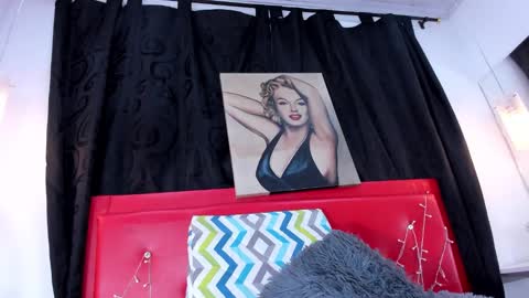 Snapshot of malayha_gray chatting on January 2025 10:12:02 AM MALAYHA online show from January 2025 10:12:02 AM