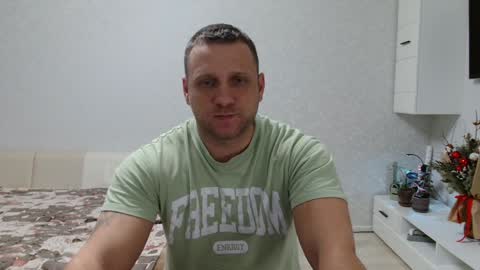 malchyshka online show from January 2025 12:11:02 PM