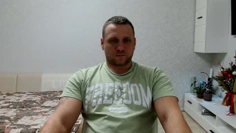 malchyshka online show from January 2025 01:07:01 PM