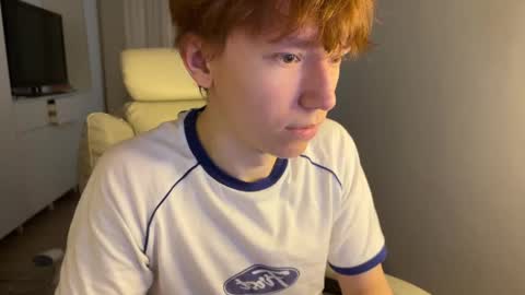 Snapshot of malcolm_yang chatting on November 2025 10:31:01 AM Tom and Mark 3 online show from November 2025 10:31:01 AM