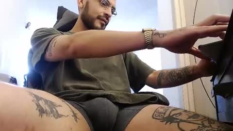 malek_xarx online show from July 2026 07:05:02 PM