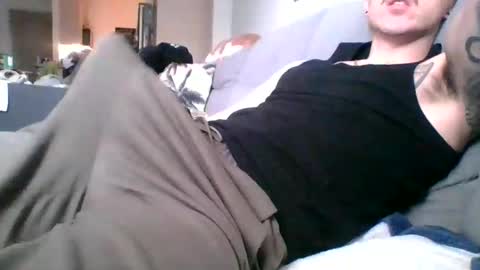 Men online show from December 2024 04:24:02 PM