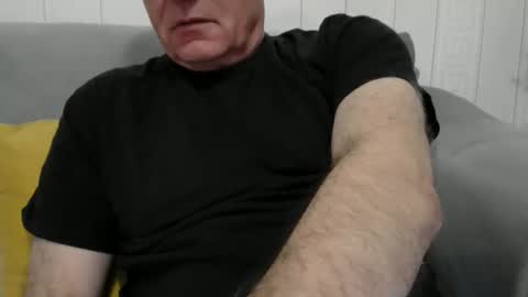 Snapshot of maletoytouse chatting on February 2026 06:48:01 PM maletoytouse online show from February 2026 06:48:01 PM