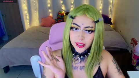 Snapshot of maliciaxpoison chatting on May 2026 04:07:02 AM maliciaxpoison online show from May 2026 04:07:02 AM