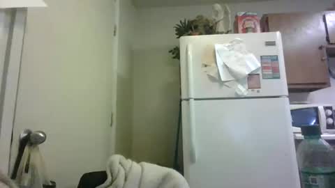 Snapshot of malinda702 chatting on January 2025 08:32:02 PM malinda702 online show from January 2025 08:32:02 PM