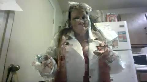 Snapshot of malinda702 chatting on January 2025 12:06:02 AM malinda702 online show from January 2025 12:06:02 AM