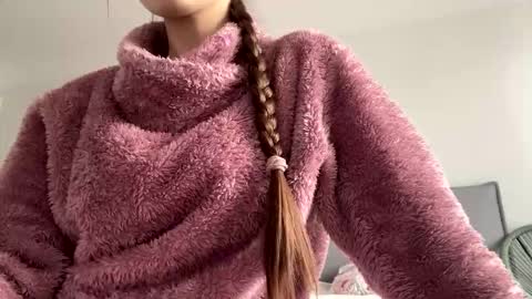 Snapshot of malinka_sweet19 chatting on October 2025 07:20:02 AM malinka_sweet19 online show from October 2025 07:20:02 AM