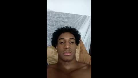 Snapshot of malkongarcia chatting on December 2025 04:46:02 PM malkongarcia online show from December 2025 04:46:02 PM