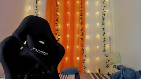  MaLlYs1  online show from December 2024 07:56:01 PM