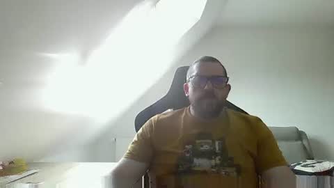 breton online show from February 2025 12:47:02 PM