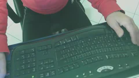 Snapshot of maly246 chatting on February 2026 09:03:02 AM maly246 online show from February 2026 09:03:02 AM