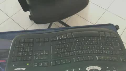 Snapshot of maly246 chatting on February 2026 11:16:01 AM maly246 online show from February 2026 11:16:01 AM