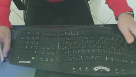 Snapshot of maly246 chatting on February 2026 08:55:02 AM maly246 online show from February 2026 08:55:02 AM