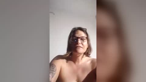 mamabear2727 online show from June 2026 02:08:02 PM