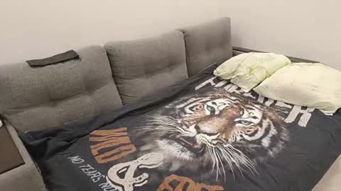 Snapshot of mammyboss11 chatting on January 2025 06:49:01 PM Caroline online show from January 2025 06:49:01 PM