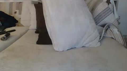 man211172 online show from December 2025 06:49:01 PM