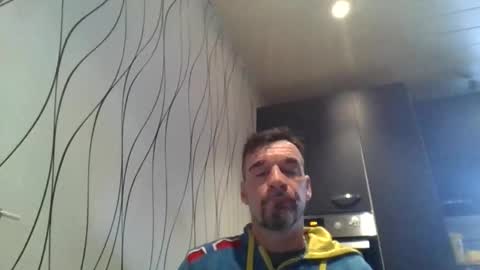 Snapshot of man_from_geaven chatting on February 2025 11:33:01 AM man_from_geaven online show from February 2025 11:33:01 AM