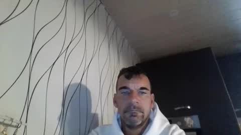 Snapshot of man_from_geaven chatting on October 2025 06:43:01 AM man_from_geaven online show from October 2025 06:43:01 AM