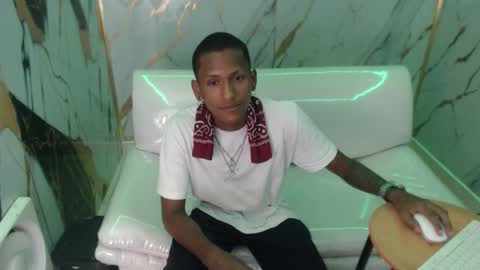 man_san11 online show from November 2025 04:34:02 PM