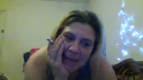 Snapshot of mandilube39 chatting on December 2024 11:53:01 PM mindy22 online show from December 2024 11:53:01 PM