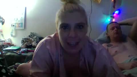 Snapshot of mandilube39 chatting on January 2025 10:40:01 AM mindy22 online show from January 2025 10:40:01 AM