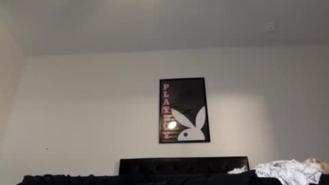 Snapshot of mandingoomann5 chatting on December 2024 10:37:01 PM MandingooMann online show from December 2024 10:37:01 PM