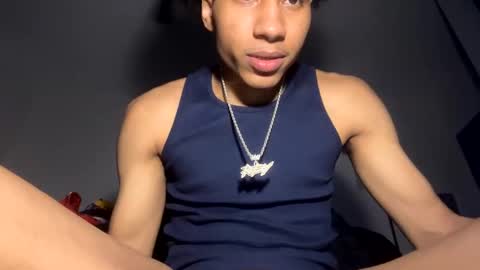 Snapshot of mandingoomann5 chatting on March 2025 03:26:02 AM MandingooMann online show from March 2025 03:26:02 AM