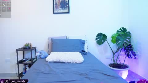 mandy_l33_ online show from July 2026 05:18:02 PM