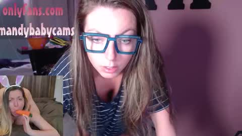 Snapshot of mandybabyxxx chatting on October 2025 11:49:02 PM MandyBabyXXX online show from October 2025 11:49:02 PM