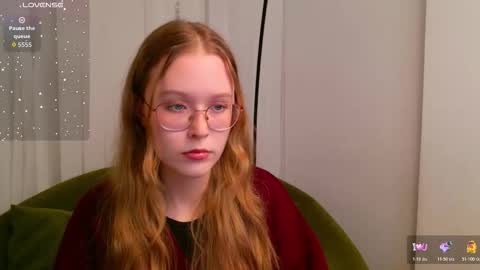 Snapshot of mandymilson chatting on November 2025 02:39:02 PM Mandy online show from November 2025 02:39:02 PM