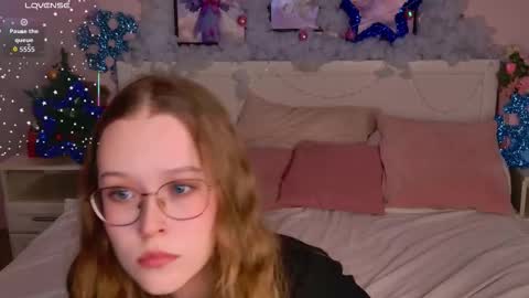 Snapshot of mandymilson chatting on December 2025 02:11:01 PM Mandy online show from December 2025 02:11:01 PM