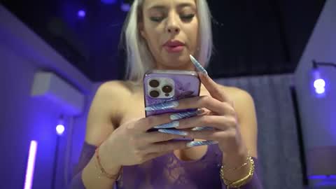 Snapshot of mandypeas chatting on January 2026 07:34:01 AM Anto Lovense is Active My pleasure is in your hands Private is Open online show from January 2026 07:34:01 AM