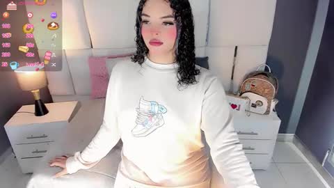 manellyksparklee online show from November 2025 01:11:02 PM