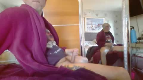 Snapshot of mangomann chatting on November 2025 10:36:01 AM mangomann online show from November 2025 10:36:01 AM