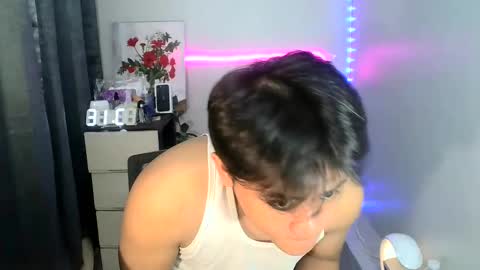 Snapshot of manhattan_men18 chatting on March 2025 08:04:02 AM JM18 online show from March 2025 08:04:02 AM